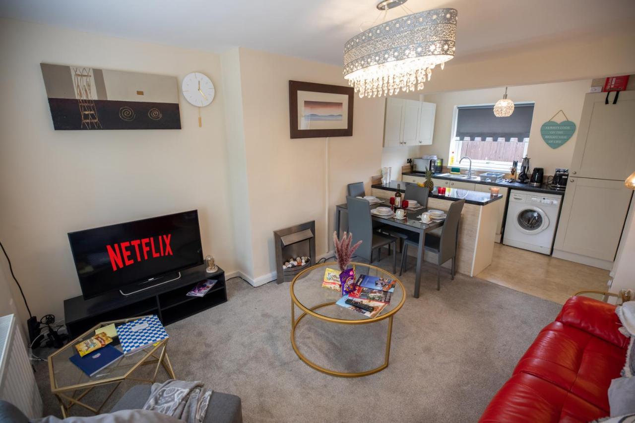 Og Stays Ii- 3Bedroom House Near Nissan & Stadium, Free Parking Sunderland (Tyne and Wear) Exteriör bild
