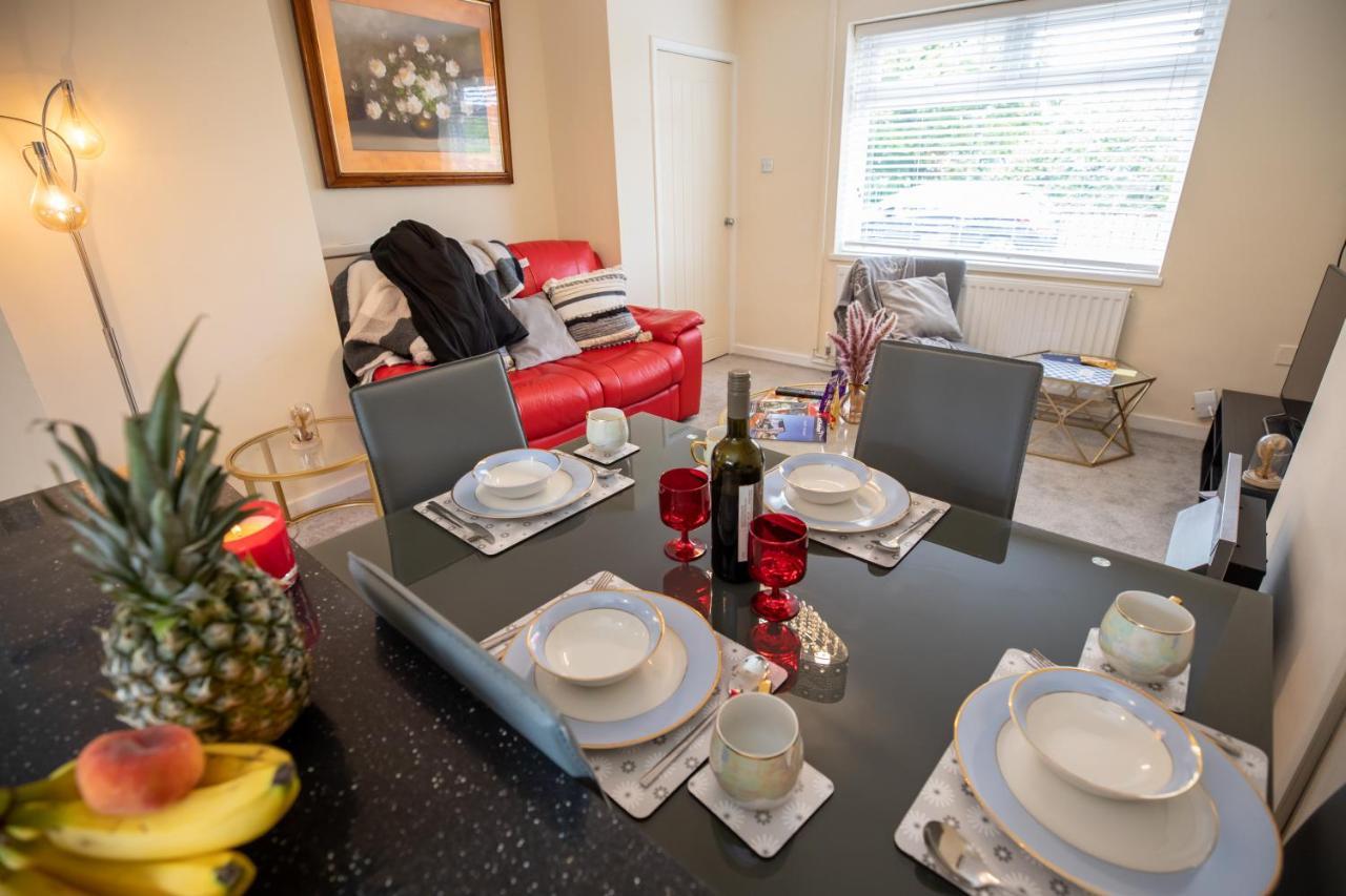 Og Stays Ii- 3Bedroom House Near Nissan & Stadium, Free Parking Sunderland (Tyne and Wear) Exteriör bild