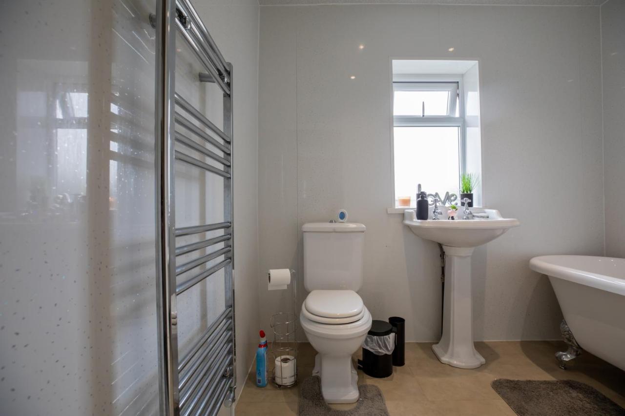 Og Stays Ii- 3Bedroom House Near Nissan & Stadium, Free Parking Sunderland (Tyne and Wear) Exteriör bild