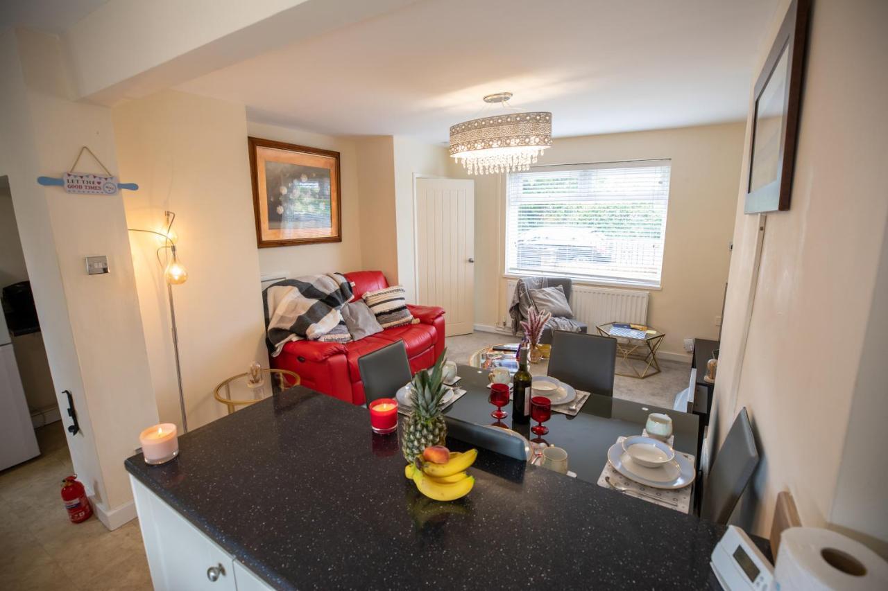 Og Stays Ii- 3Bedroom House Near Nissan & Stadium, Free Parking Sunderland (Tyne and Wear) Exteriör bild
